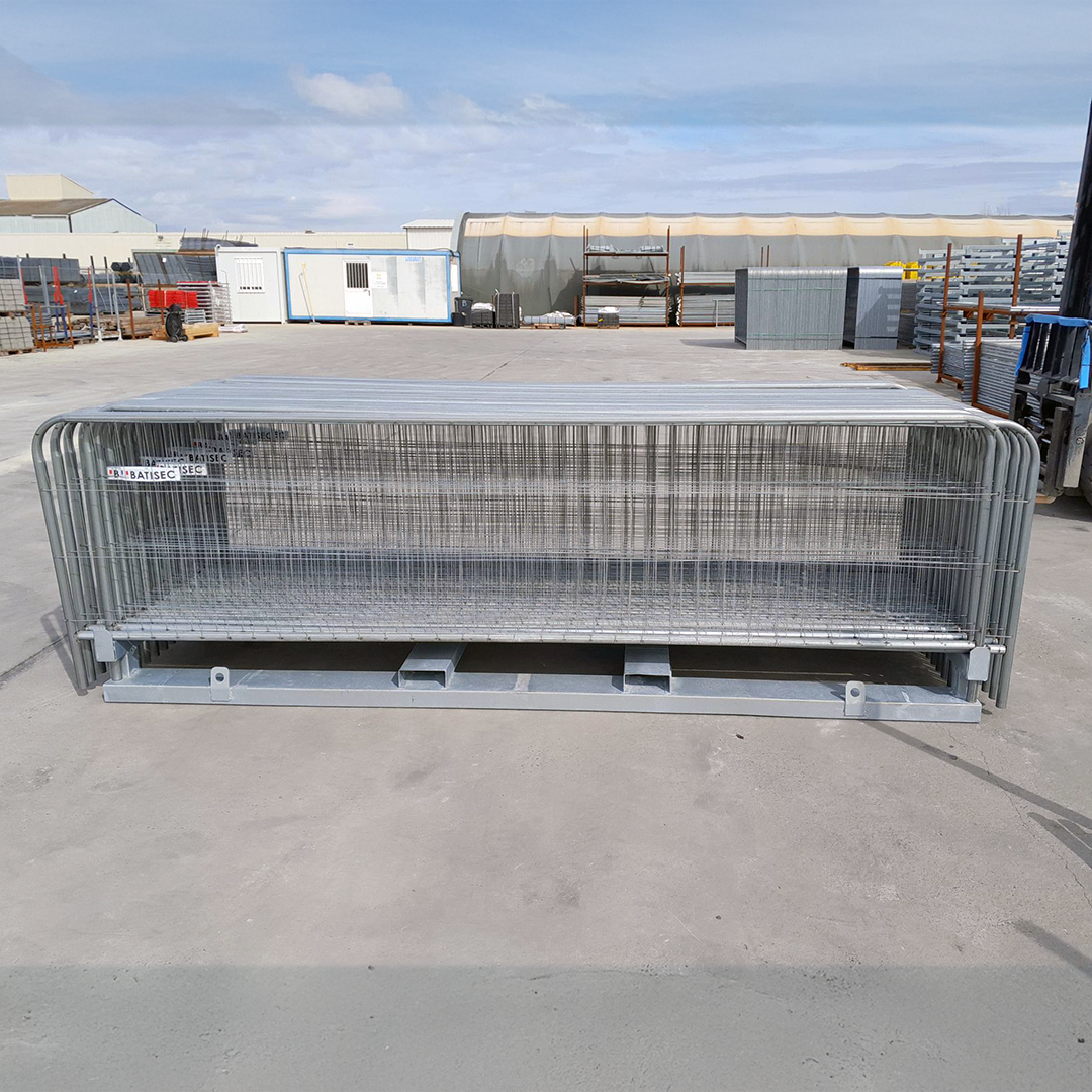 Stillage for mesh fences - Treated